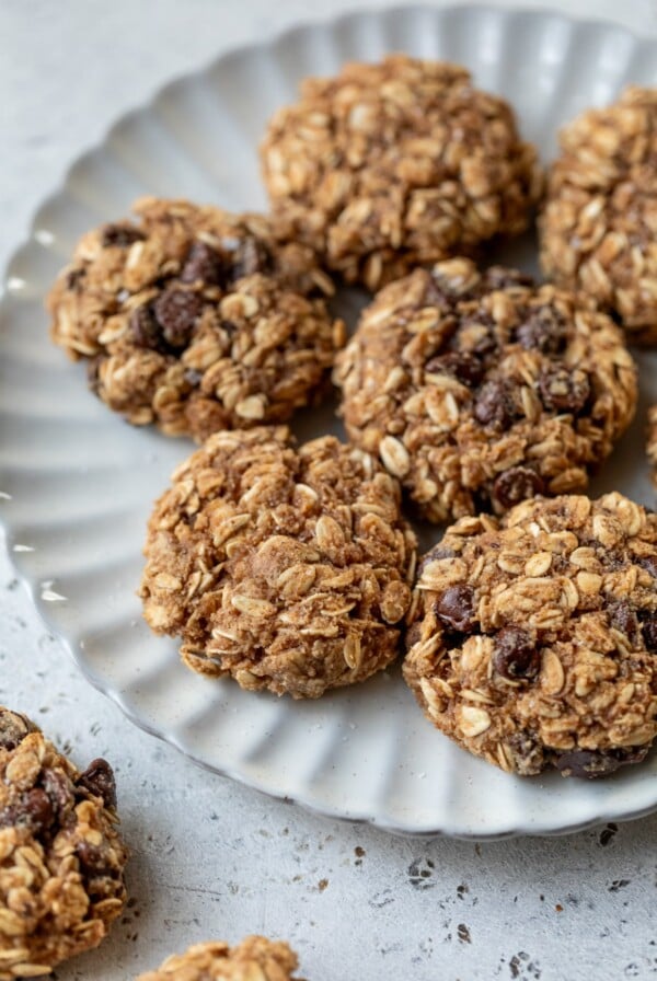 overview of applesauce cookies on a plate