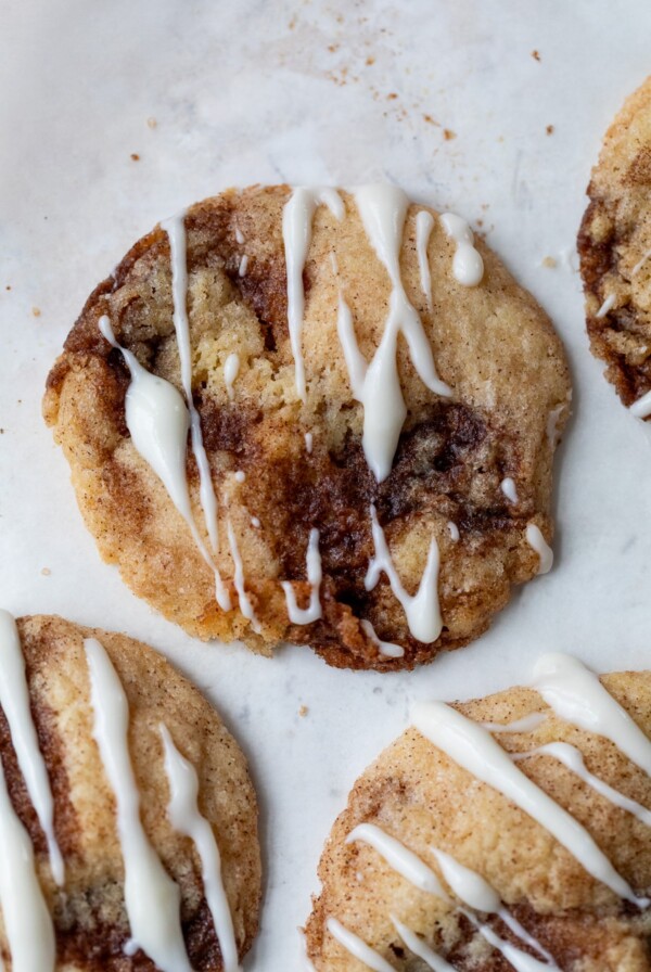overview of cinnamon roll cookies